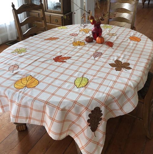 Fall-themed tablecloth with applique leaves embroidery - Advanced ...