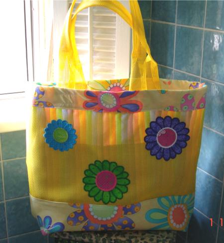 Quilted Plastic Bag Holder/Organizer - Advanced Embroidery Designs